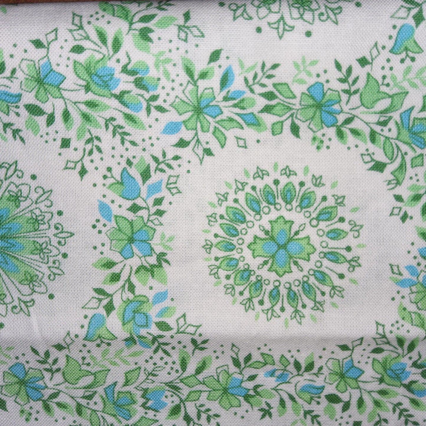 Jennifer Paganelli - Girlfriends - green medallions