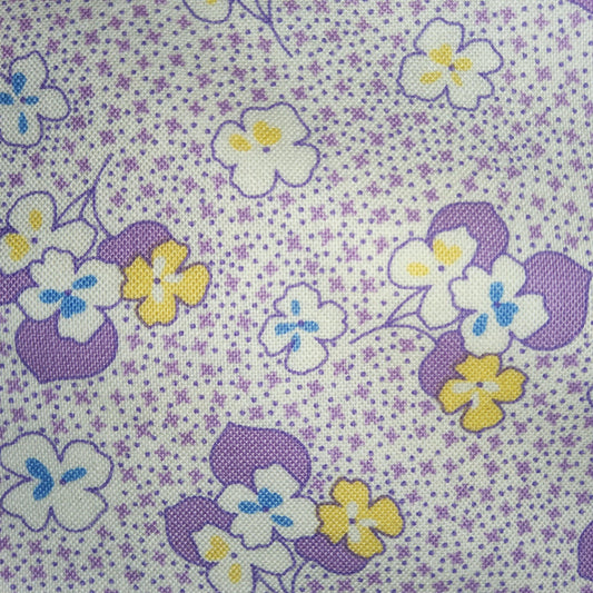Moda - Chloe's Closet - Apron Strings 15475 Lavender Pansies