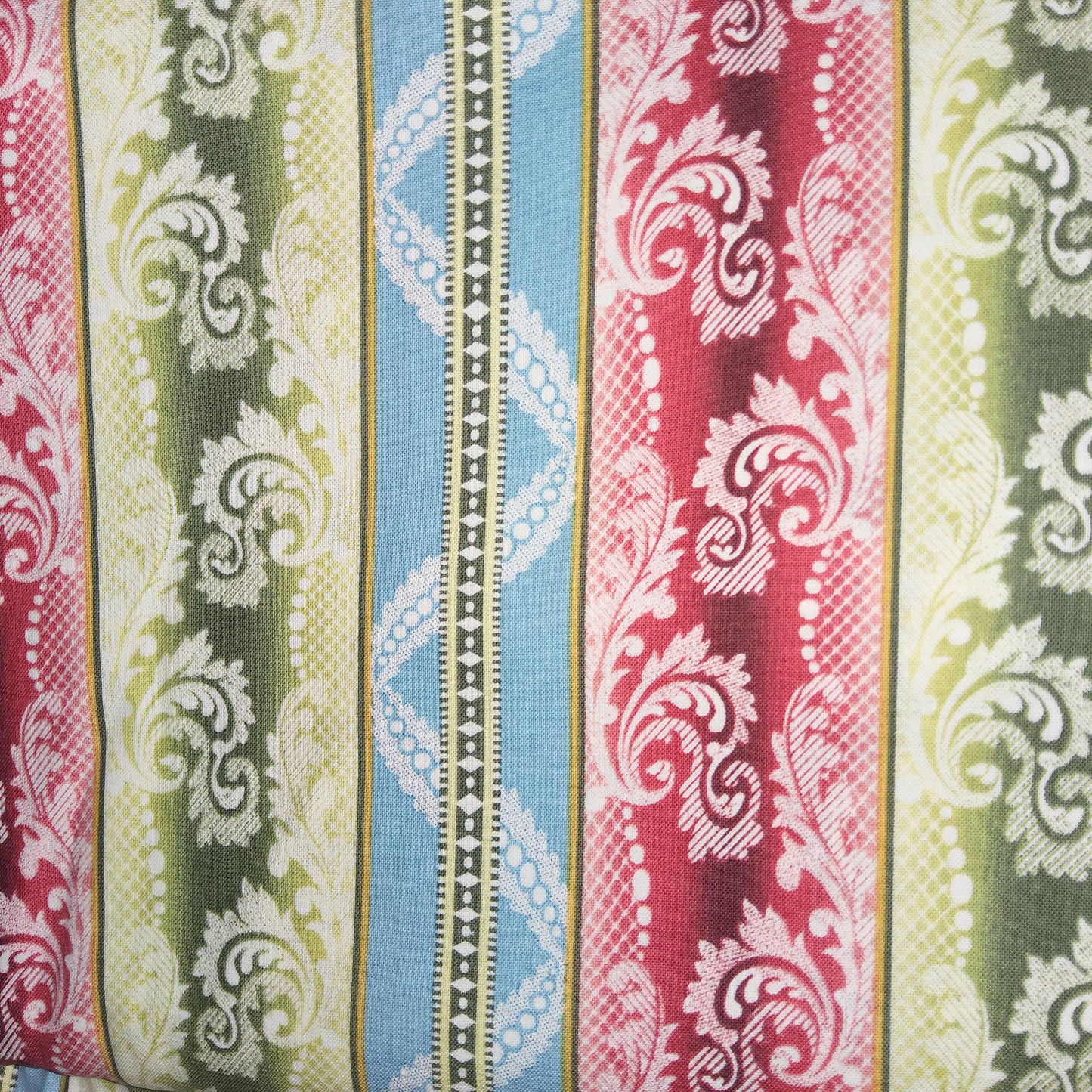 Anna Griffin - Carolina - 28346 wide multi stripe