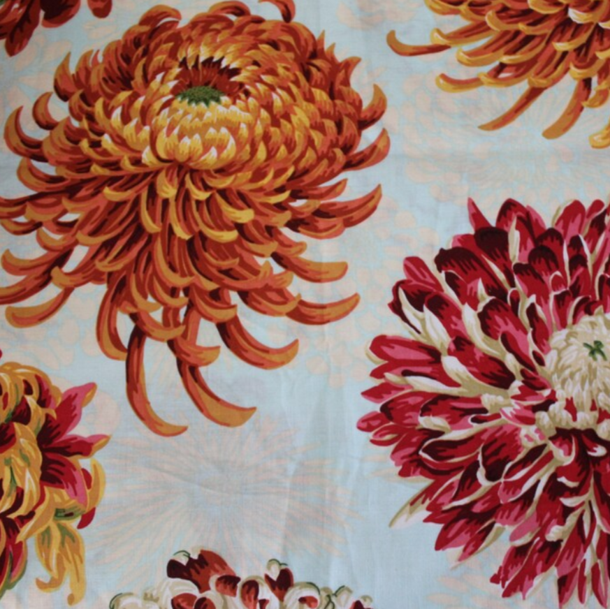 Phillip Jacobs Floating Mums in Natural PJ49 (57cm left)