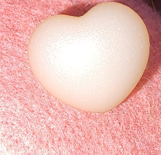 Heart Button 3D Sand/Beige Colour 1.5cm shank back