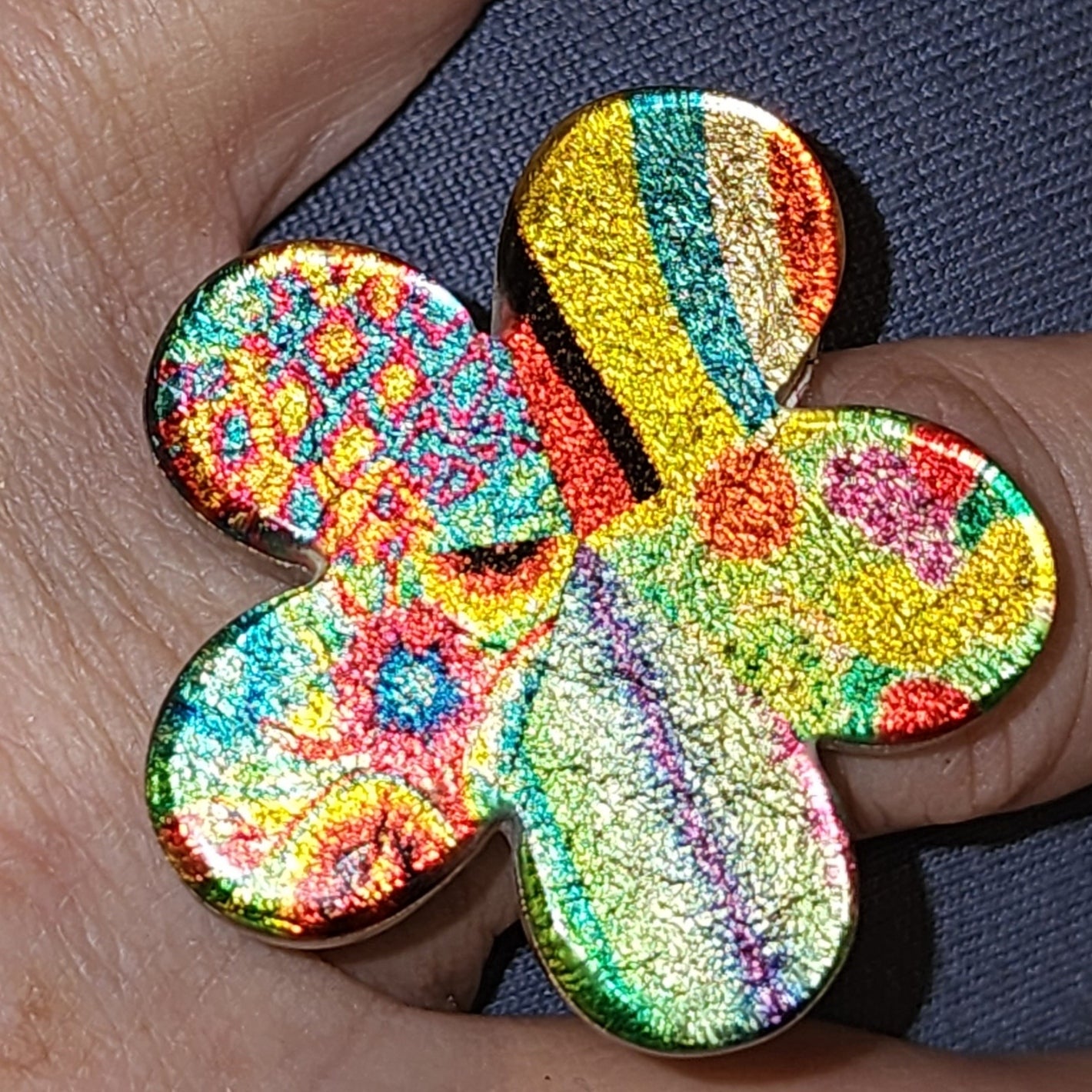 Resin Retro Flower Ring (36mm across)