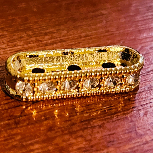 Gold diamante cord bar 20mm long (3 hole)