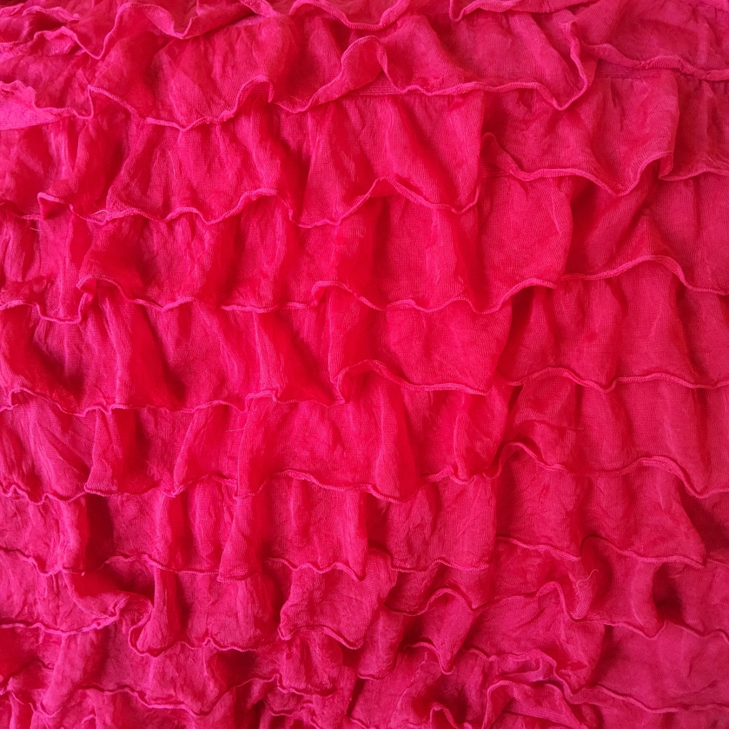 Frilly Layered Fabric Scarlet Red (2" frill)
