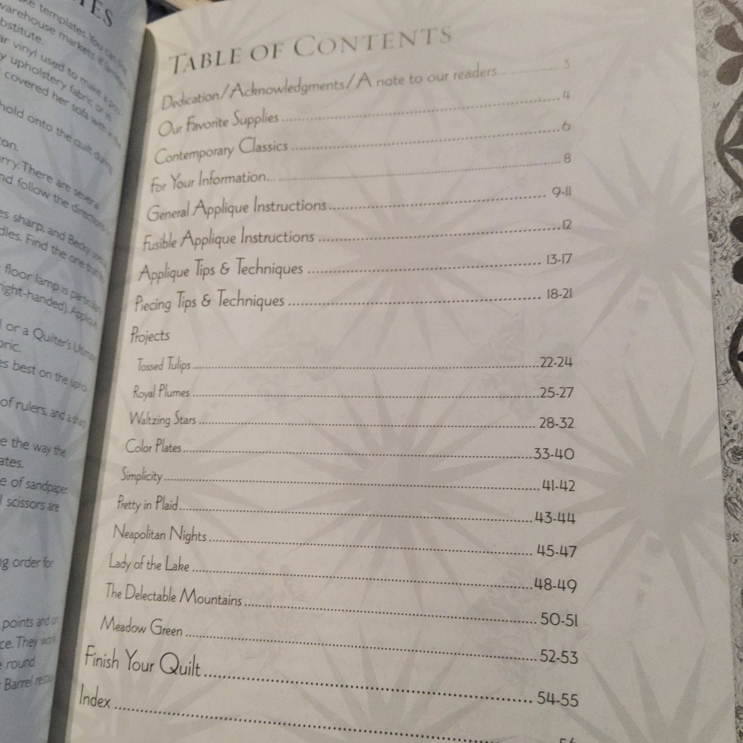 Contemporary Classics in Plaids & Stripes by Becky Goldsmith & Linda Jenkins