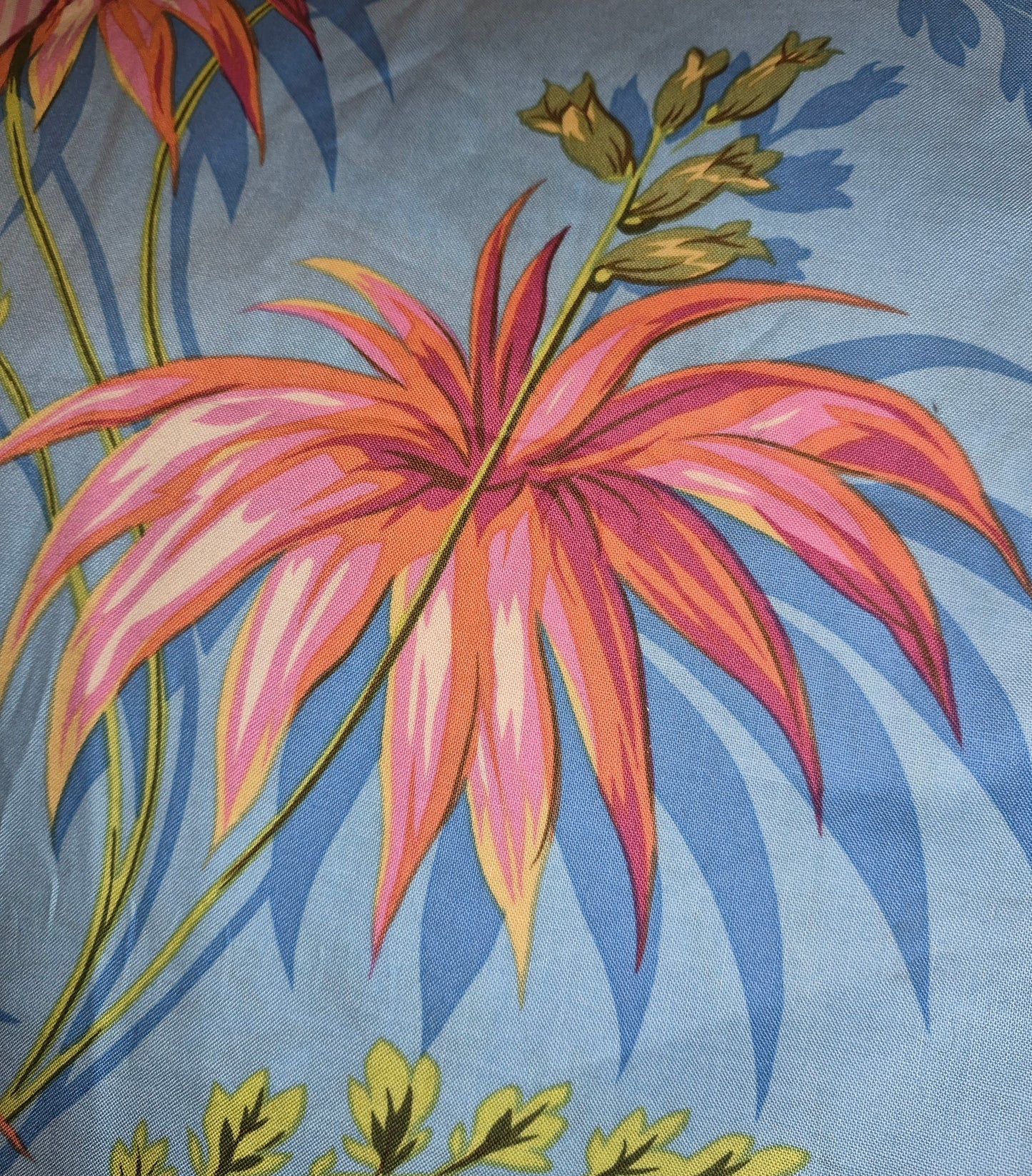 Amy Butler - Ginger Bliss- tropical hibiscus peach D987