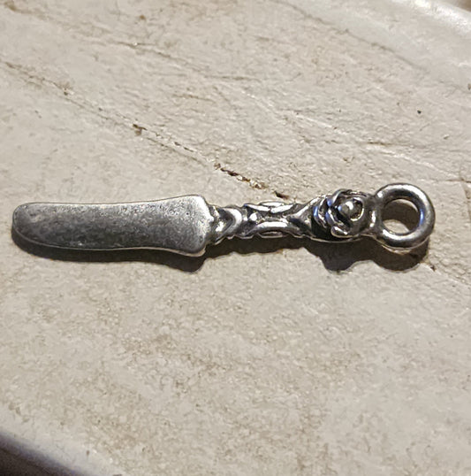 Metal Knife charm