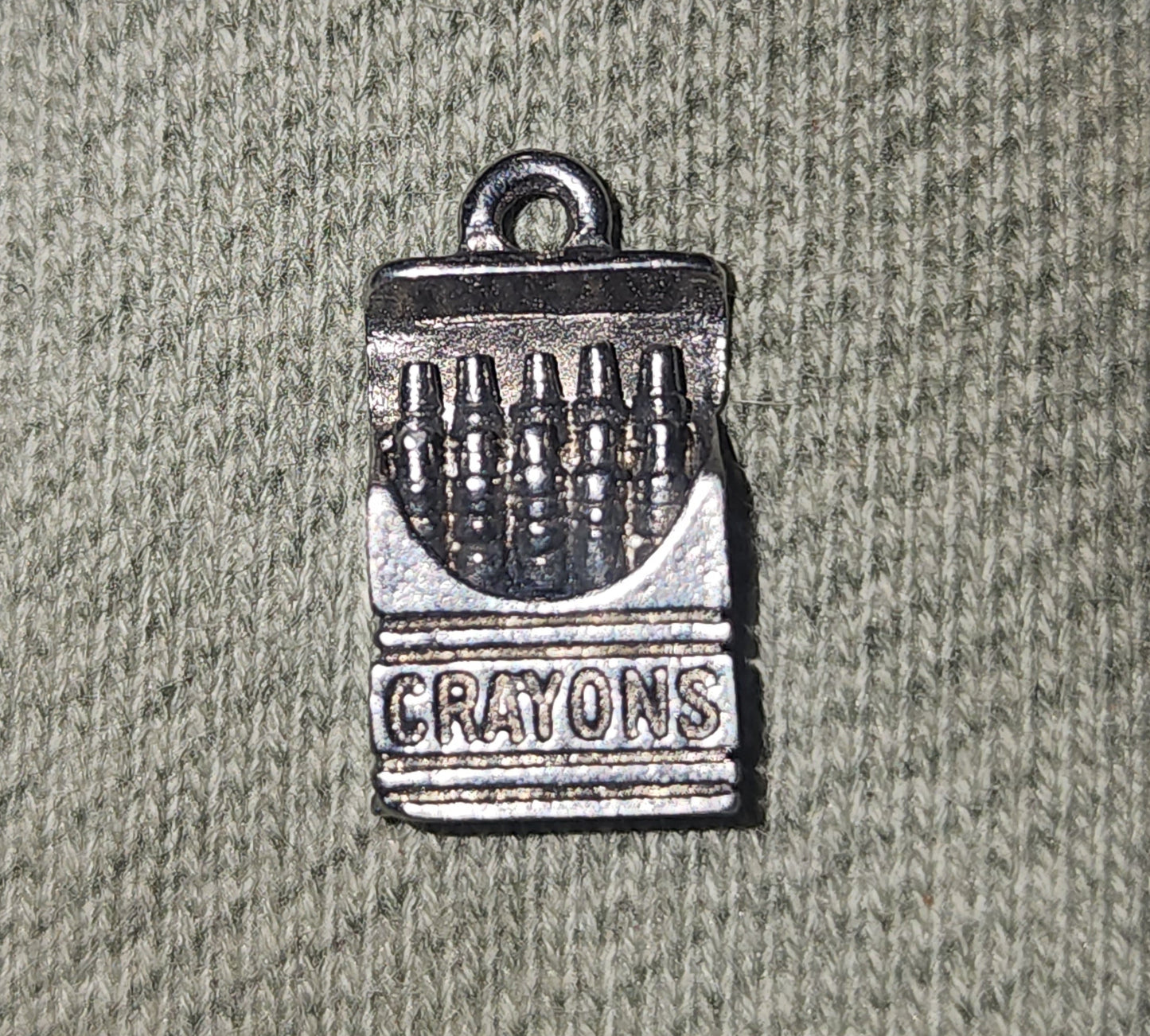 Metal crayons charm