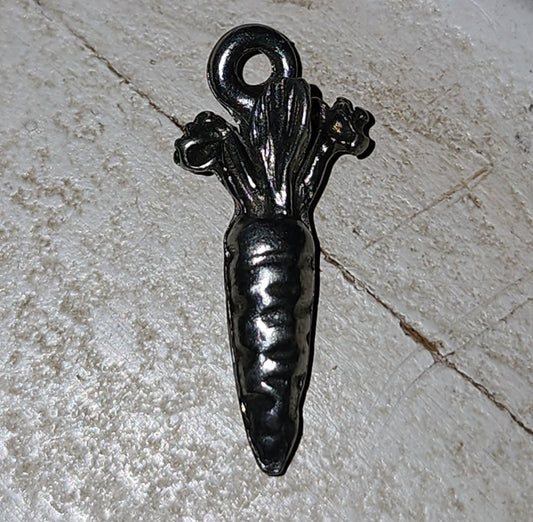 Carrot Charm