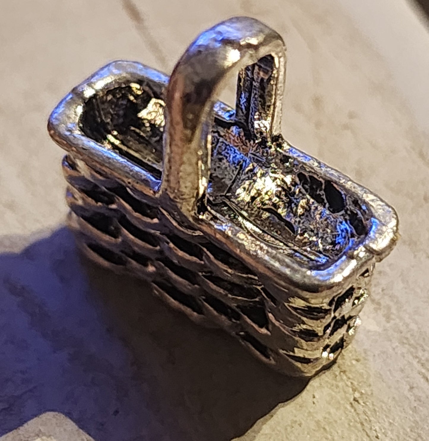 Metal basket charm