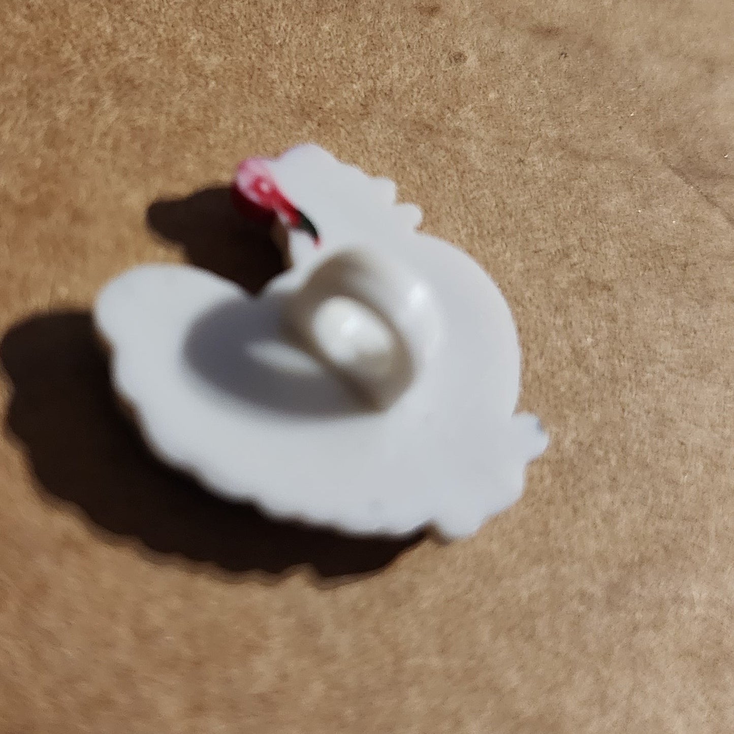 Chicken Button White 2cm high