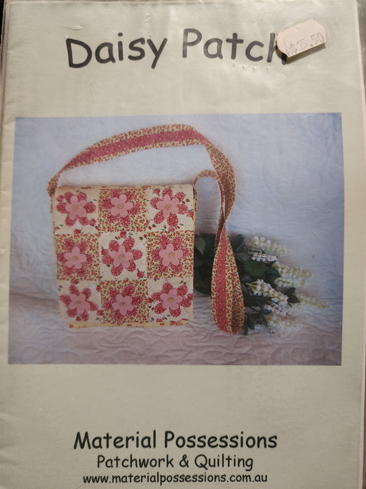 Daisy Patch bag pattern by Material Possessions *