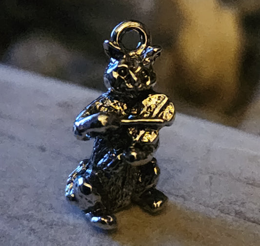 Cat with Fiddle charm